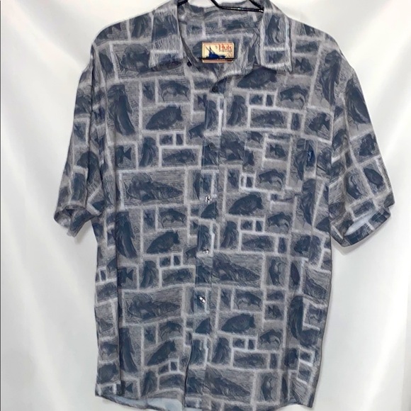 HUK FISHING MENS SIZE LARGE Gray Casual Button Down Shirt FISH DESIGN CLEAN - Picture 1 of 13